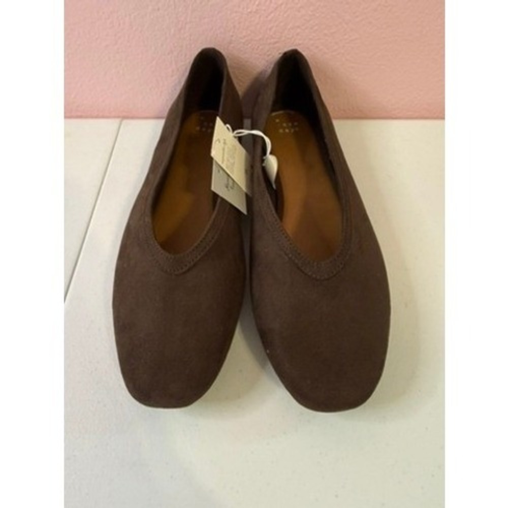 A New Day Womens Brown Faux Suede Ballet Flats Memory Foam Almond Toe Size 11